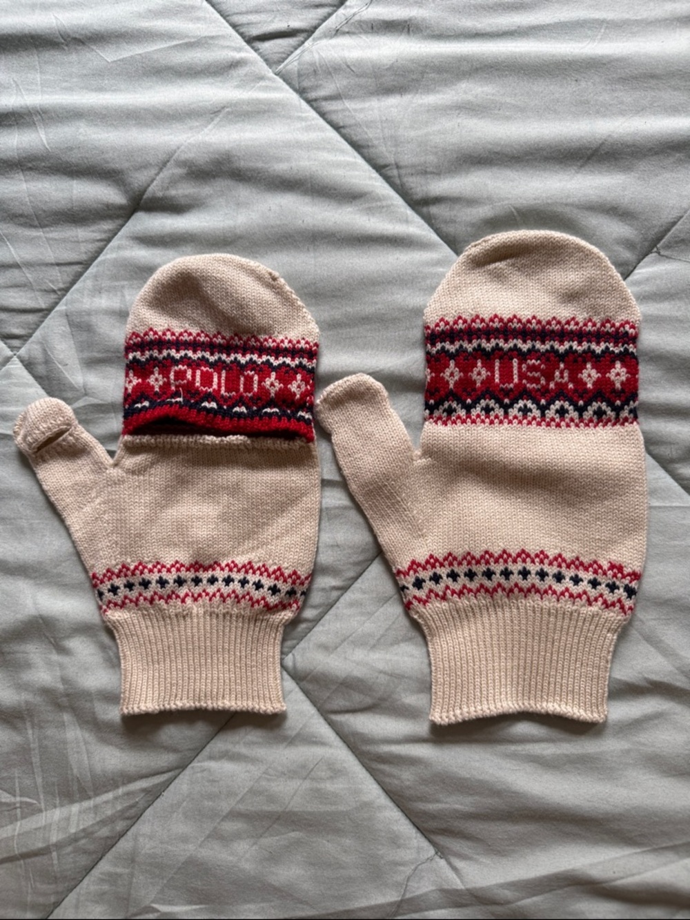 Olympic Opening Ceremony Gloves 2026